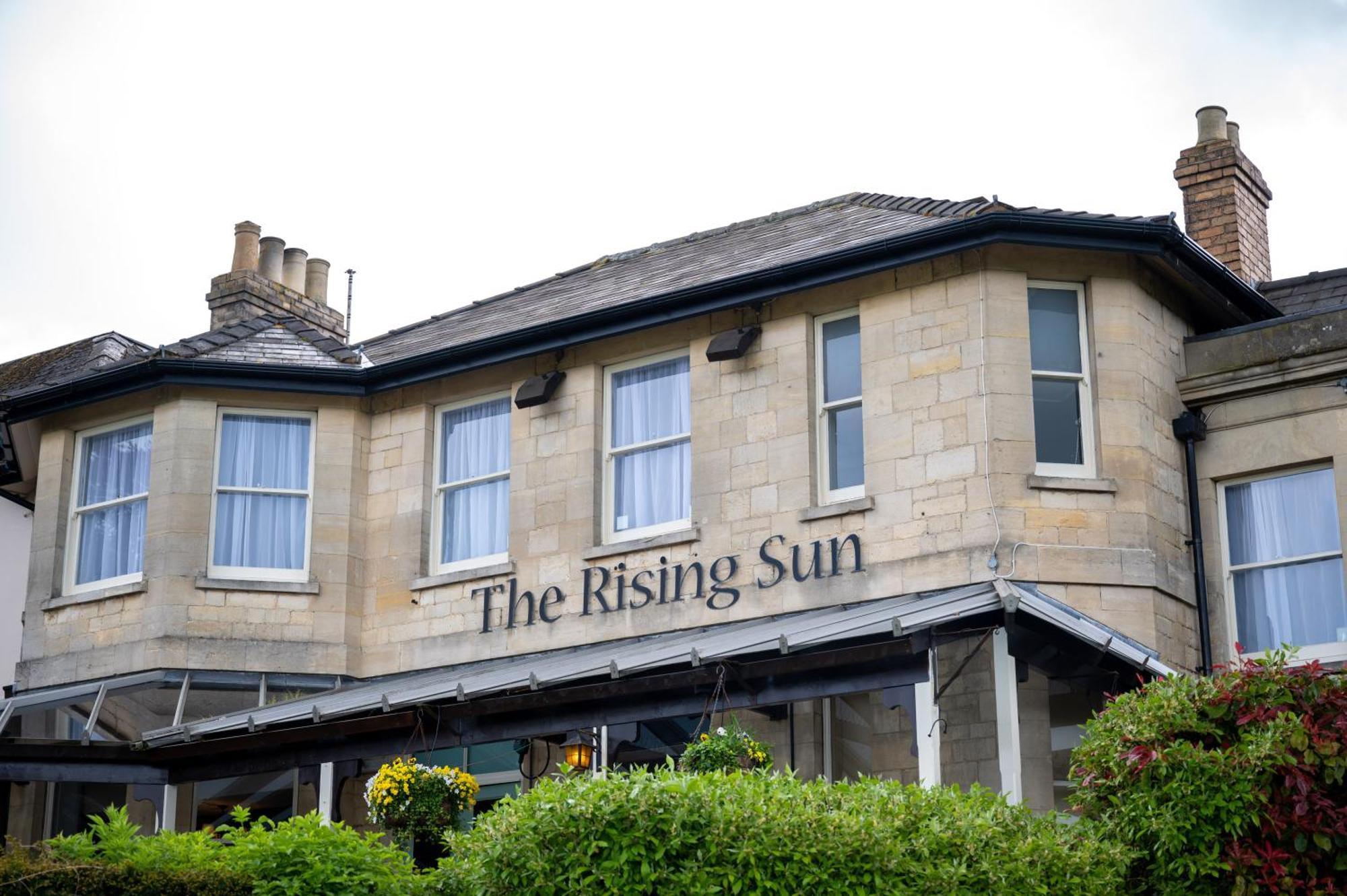 Rising Sun Hotel By Greene King Inns Cheltenham Exteriér fotografie